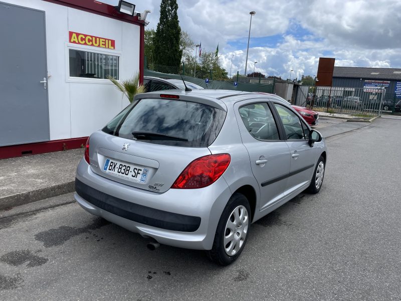 PEUGEOT 207 2007