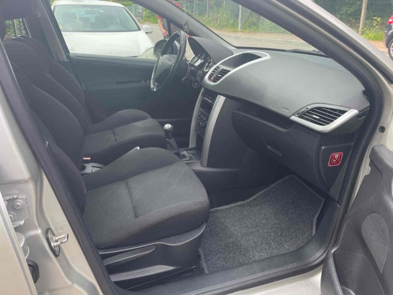 PEUGEOT 207 SW 1.6HDI 90CV