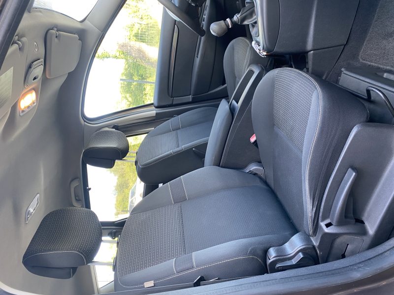 RENAULT GRAND SCENIC III 2010