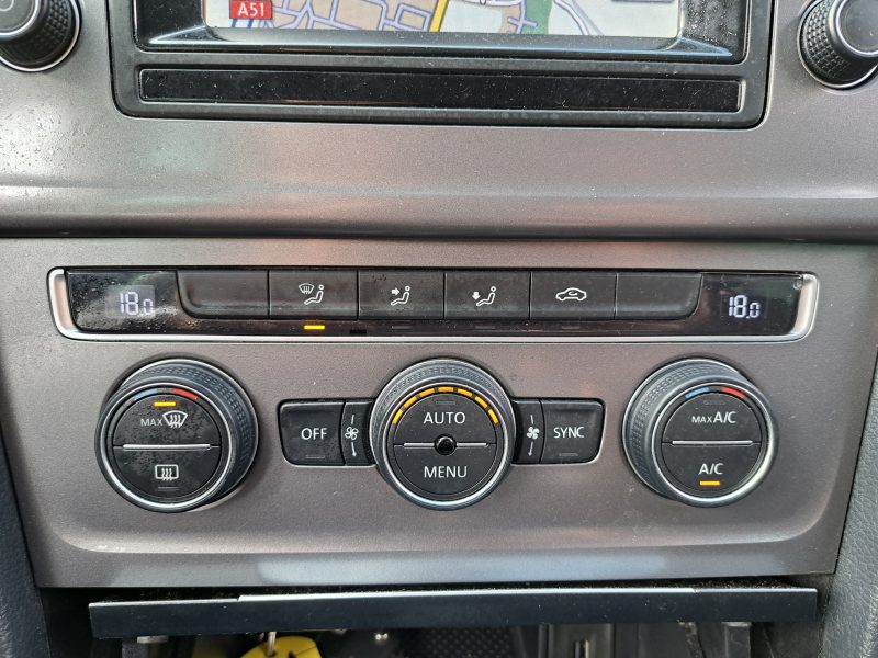 VOLKSWAGEN GOLF VII 2015