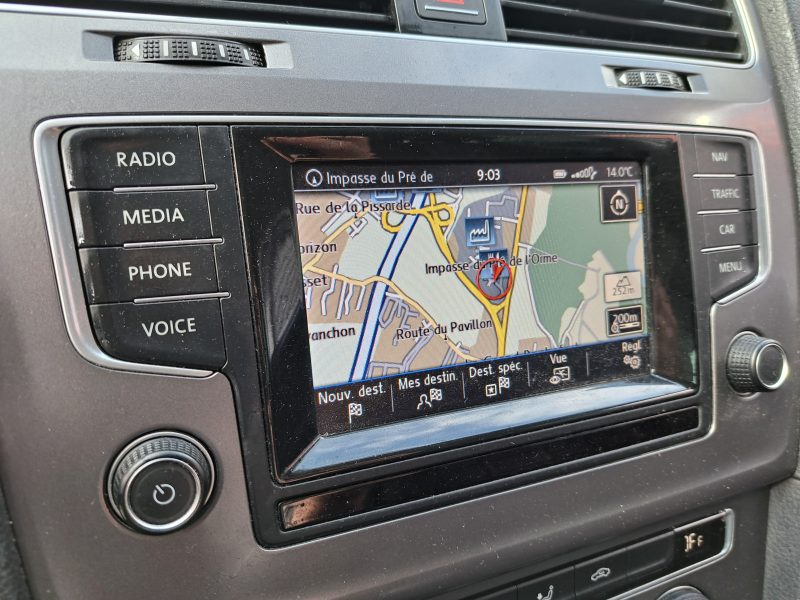 VOLKSWAGEN GOLF VII 2015