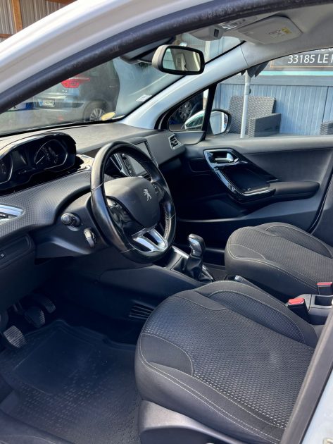 PEUGEOT 208 ALLURE 2016