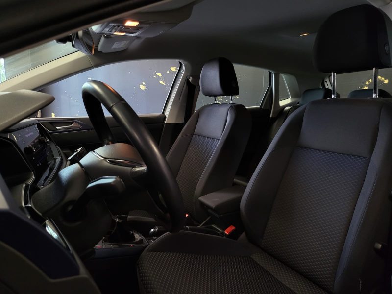 VOLKSWAGEN POLO VI 1.0 TSI 95cv LOUNGE / CARPLAY+VIRTUAL COCKPIT+RADAR DE RECUL+1ÈRE MAIN+ENTRETIEN 