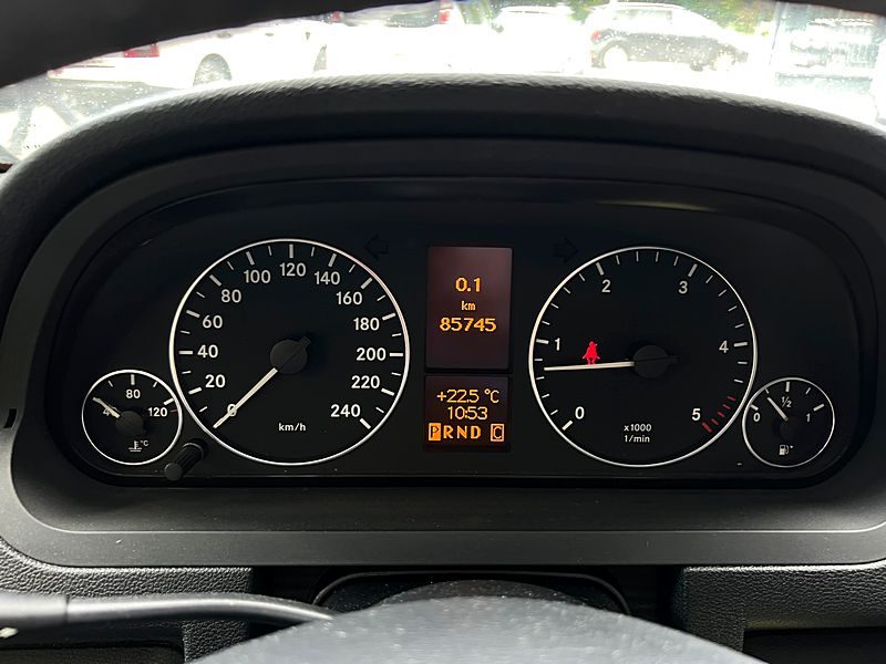 MERCEDES CLASSE A II PHASE 2 ELEGANCE 180 CDI 2.0 110 BOITE AUTOMATIQUE 85 700 Kms - GARANTIE 1 AN