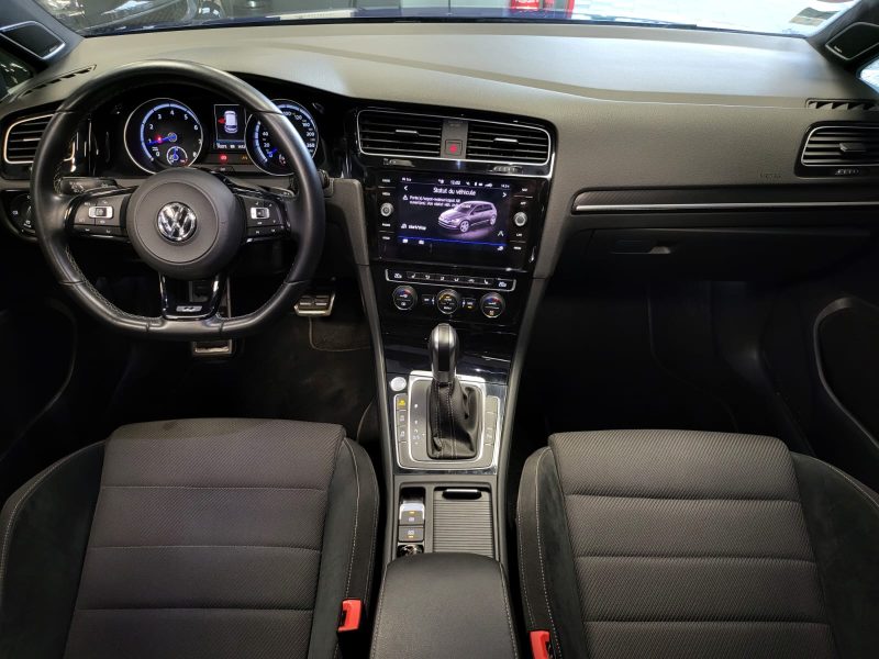 VOLKSWAGEN GOLF VII R 2.0 DSG7 4MOTION 300cv / SUIVI VOLKSAWAGEN / TOIT OUVRANT / CAMERA / KEYLESS