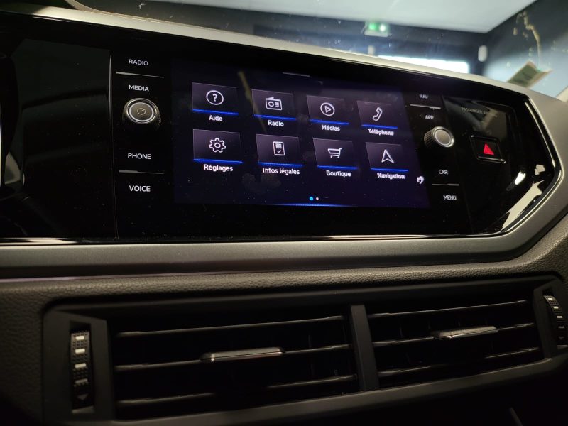 VOLKSWAGEN POLO 1.0 TSI 95cv ACTIVE VIRTUAL COCKPT / CARPLAY / SUIVI COMPLET VOLKSWAGEN