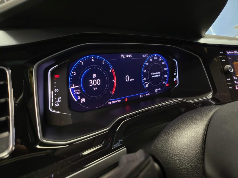 VOLKSWAGEN POLO 1.0 TSI 95cv ACTIVE VIRTUAL COCKPT / CARPLAY / SUIVI COMPLET VOLKSWAGEN