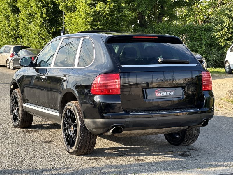PORSCHE CAYENNE 2004