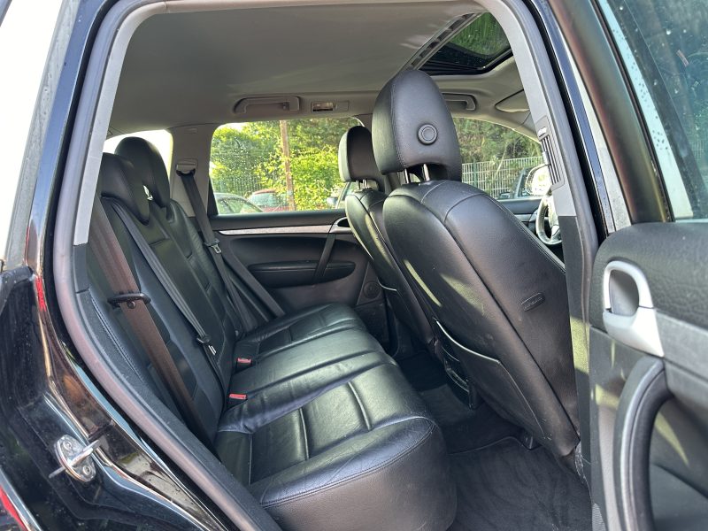 PORSCHE CAYENNE 2004