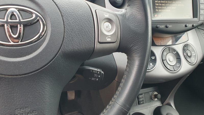 TOYOTA RAV 4 III 2007