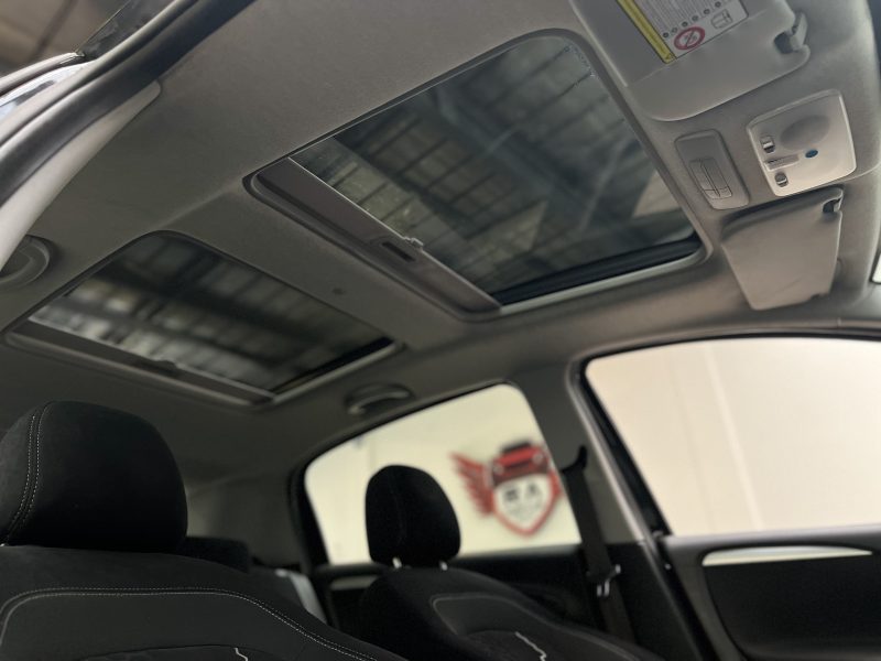 FIAT PUNTO 1.4 MPI 105CH MULTIAIR LOUNGE