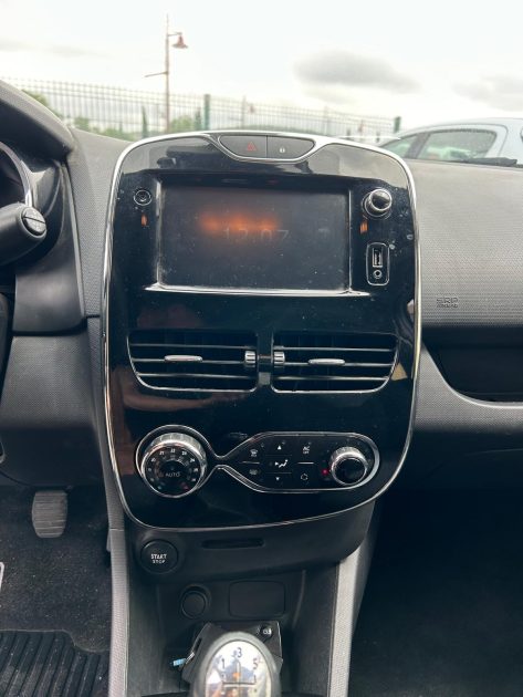 RENAULT CLIO IV Grandtour 2013 Distribution/ Révision faite 