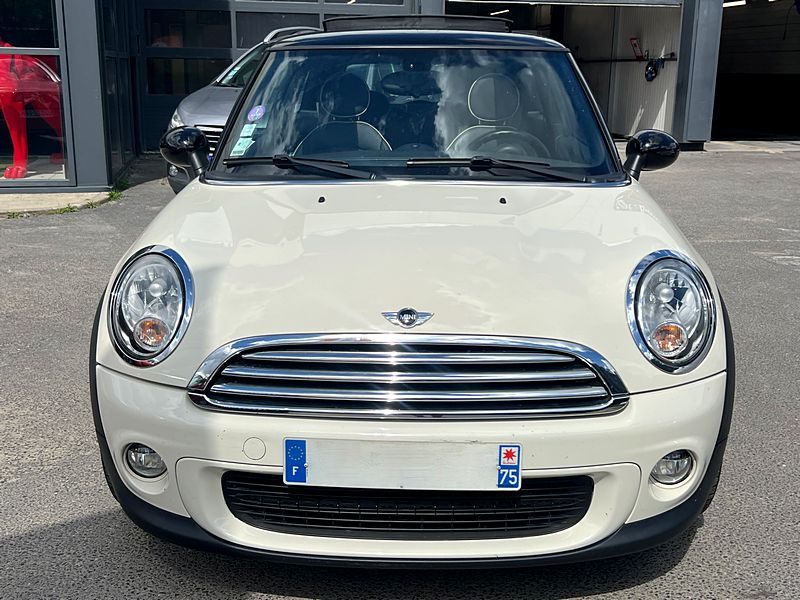 MINI MINI COOPER R56 II PHASE 2 CHILI 1.6 122 1ERE MAIN TOIT OUVRANT CUIR CRIT AIR 1 - Garantie 1 an