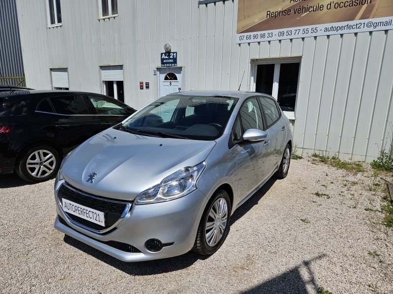 PEUGEOT 208 I 2013