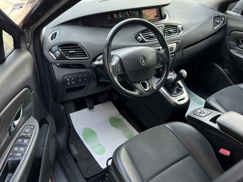 RENAULT GRAND SCENIC III (3) 1.5 DCI 110 Cv 7 PLACES / GPS BLUETOOTH 97 900 Kms - GARANTIE 1 AN