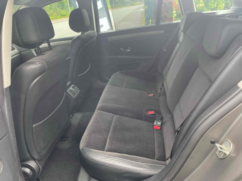 RENAULT LAGUNA III Grandtour 2.0DCI 131CV