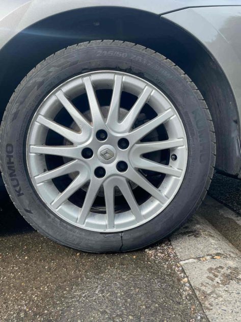 RENAULT LAGUNA III Grandtour 2.0DCI 131CV