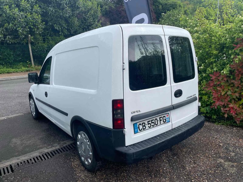 OPEL COMBO Camionnette 1.3CDTI 70CV