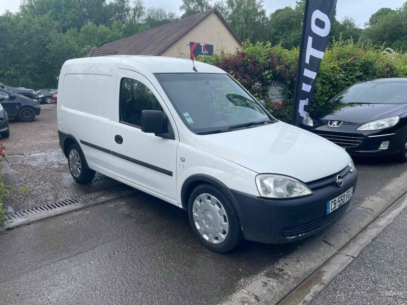 OPEL COMBO Camionnette 1.3CDTI 70CV