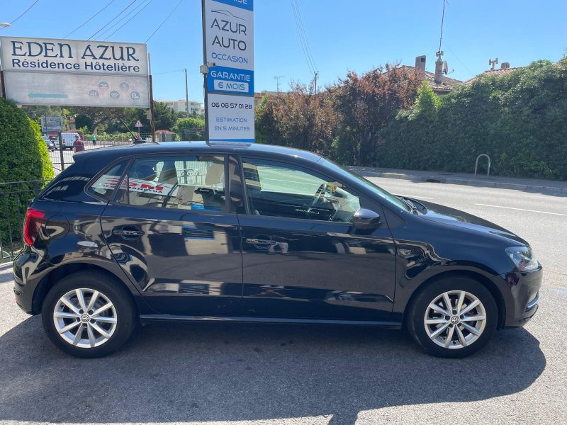 VOLKSWAGEN POLO V 2015