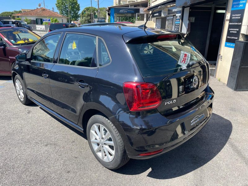 VOLKSWAGEN POLO V 2015