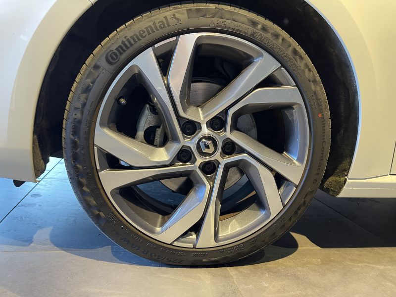 RENAULT  MEGANE 4 undefined