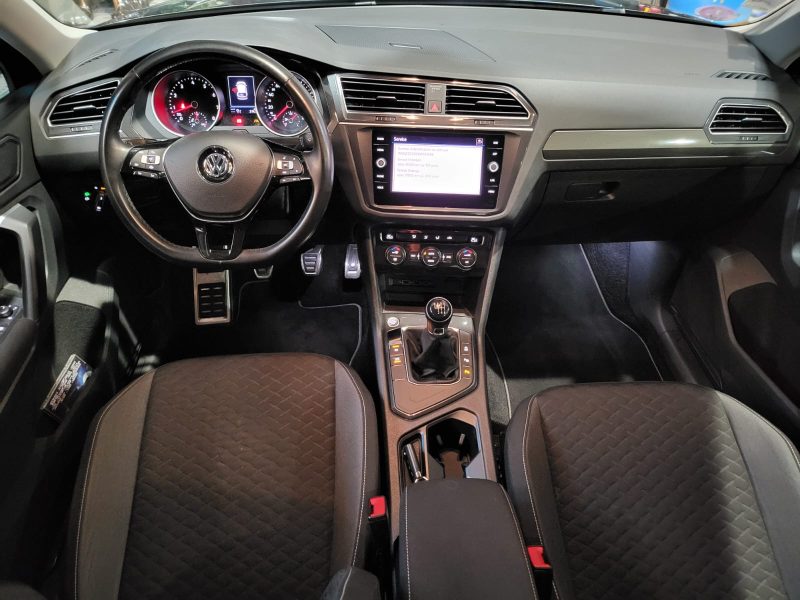 VOLKSWAGEN TIGUAN 1.5 TSI 150cv Confortline BVM6 4X2