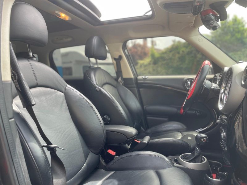 MINI MINI COUNTRYMAN 2011