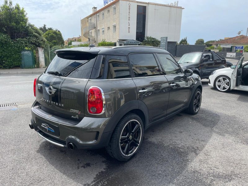 MINI MINI COUNTRYMAN 2011