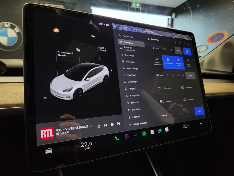 TESLA MODEL 3 STANDARD RANG PLUS 275CV / 1ER MAIN / AUTOPILOT / CAMERA 360 / MODE SENTINELLE / SIEGE