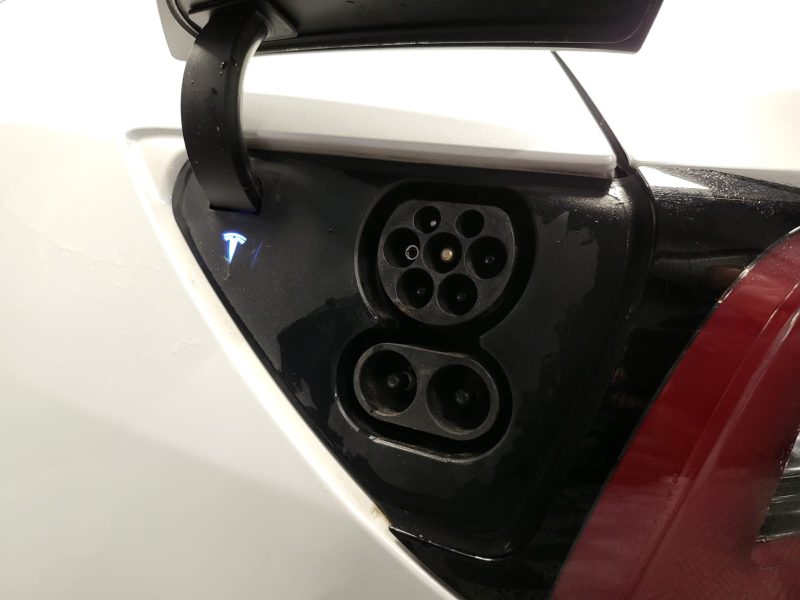 TESLA MODEL 3 STANDARD RANG PLUS 275CV / 1ER MAIN / AUTOPILOT / CAMERA 360 / MODE SENTINELLE / SIEGE