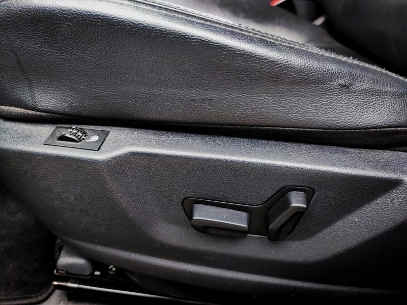 PEUGEOT 3008 Monospace 2012