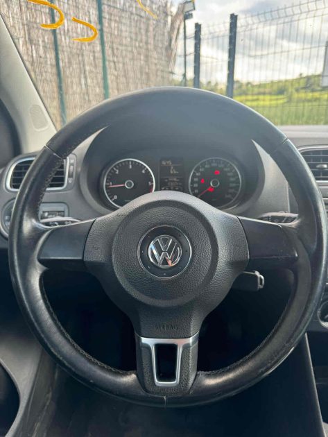 VOLKSWAGEN POLO V 2010