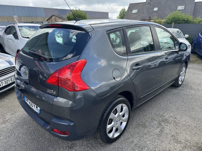 PEUGEOT 3008 1.6 E-DHI 112 "CONFORT PACK"
