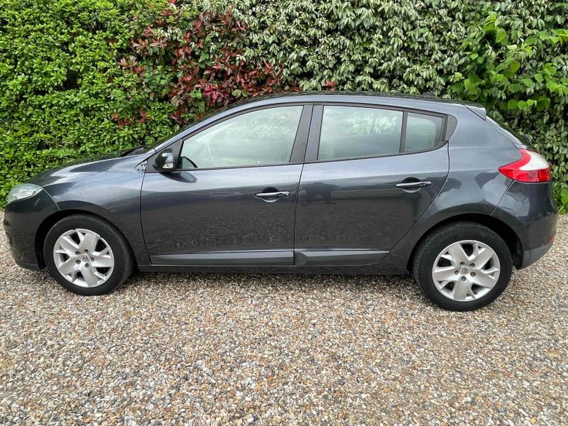 RENAULT MEGANE III 2012 1.5 dCi 110cv
