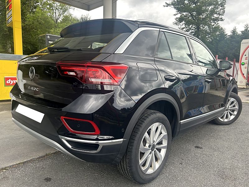 VOLKSWAGEN T-ROC 2023