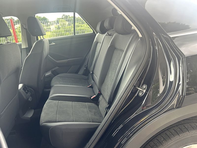 VOLKSWAGEN T-ROC 2023