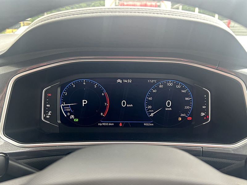 VOLKSWAGEN T-ROC 2023