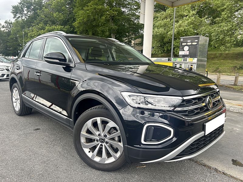 VOLKSWAGEN T-ROC 2023