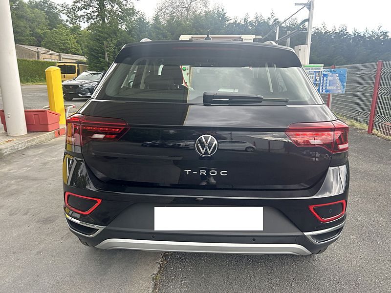 VOLKSWAGEN T-ROC 2023