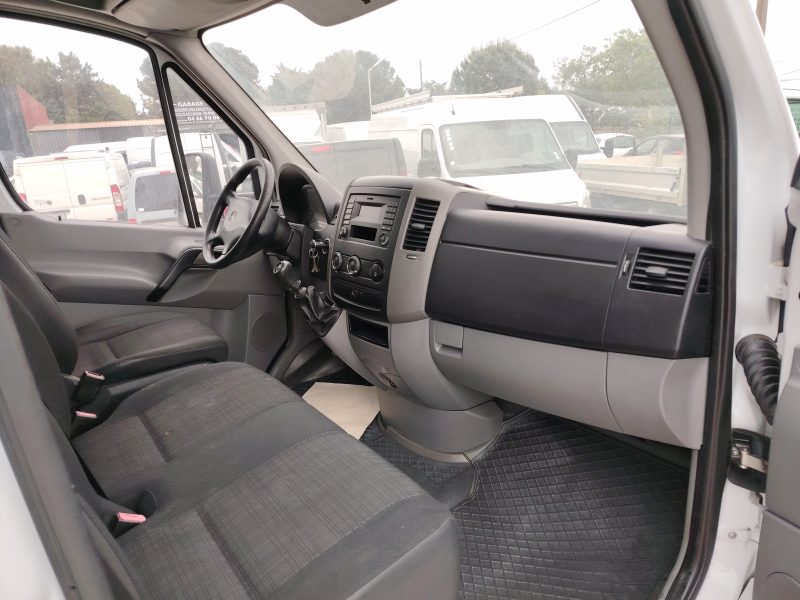 MERCEDES SPRINTER 3.5t Châssis cabine 20m hayon