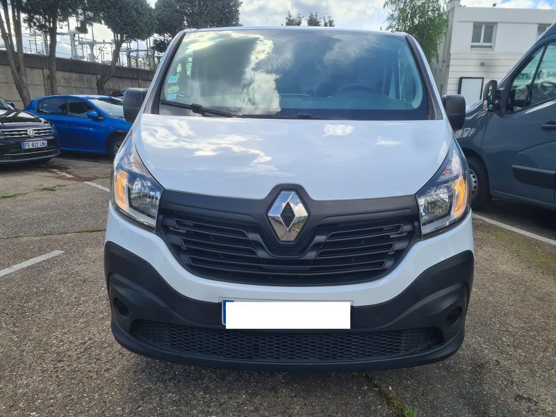 RENAULT TRAFIC III  2017