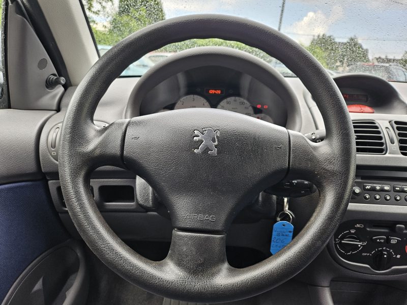 Peugeot 206 1.4L HDi 70cv "X Line Clim" / REVISER_GAREANTIE