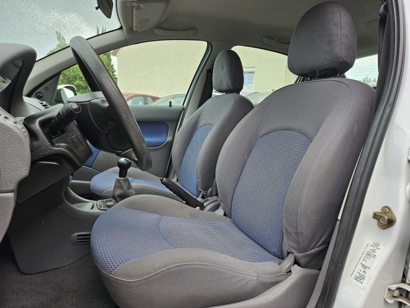 Peugeot 206 1.4L HDi 70cv "X Line Clim" / REVISER_GAREANTIE