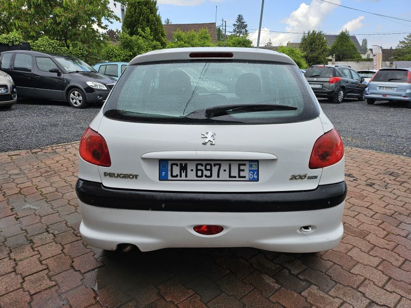 Peugeot 206 1.4L HDi 70cv "X Line Clim" / REVISER_GAREANTIE
