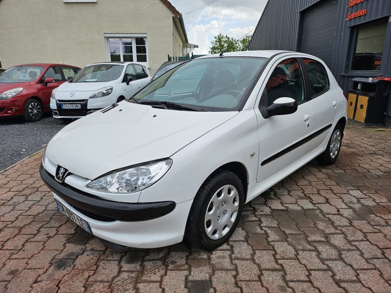 Peugeot 206 1.4L HDi 70cv "X Line Clim" / REVISER_GAREANTIE