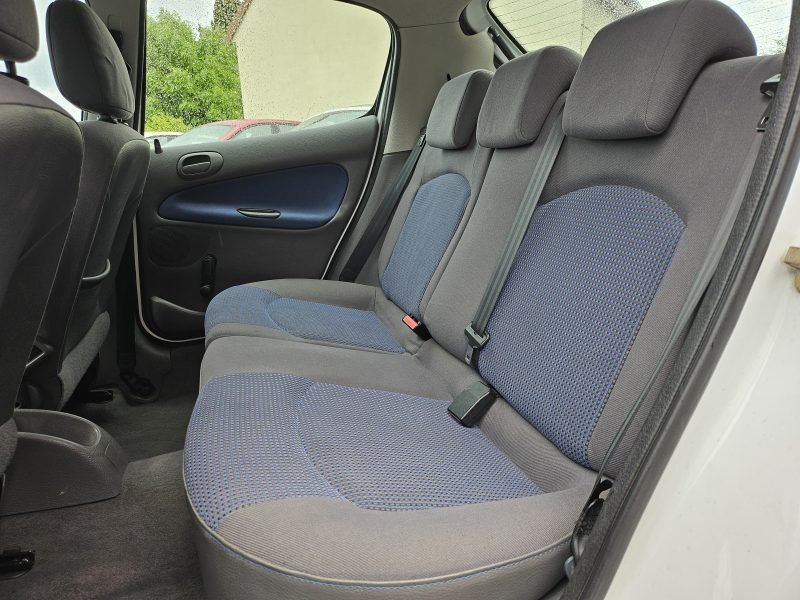 Peugeot 206 1.4L HDi 70cv "X Line Clim" / REVISER_GAREANTIE