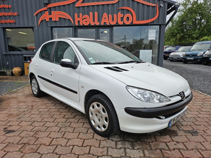 Peugeot 206 1.4L HDi 70cv "X Line Clim" / REVISER_GAREANTIE