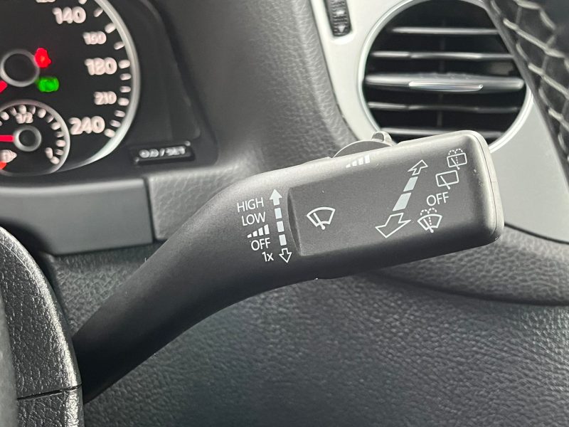 VOLKSWAGEN TIGUAN 2013