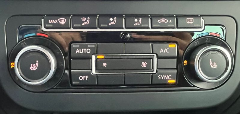 VOLKSWAGEN TIGUAN 2013